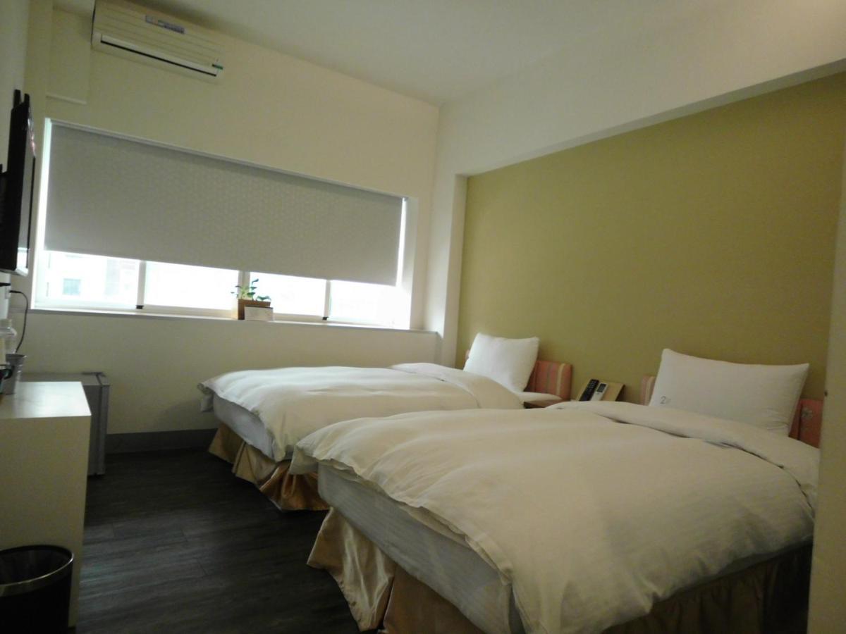 237 Hotel Kaohsiung Exterior foto