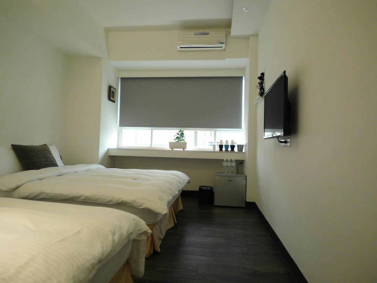 237 Hotel Kaohsiung Exterior foto